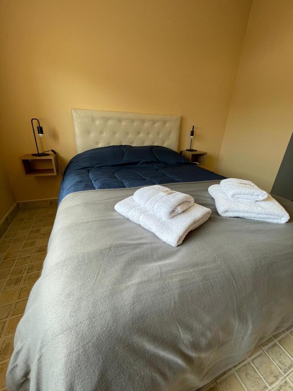 La Colmena Aparts Aparthotel El Calafate Exterior photo